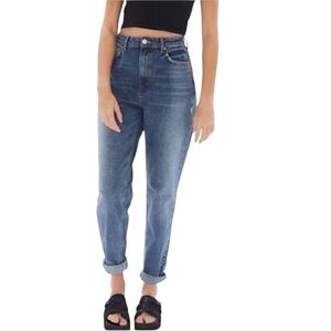 URBAN OUTFITTERS BDG Mom High Rise Medium Wash Rigid Denim Jeans Size 26